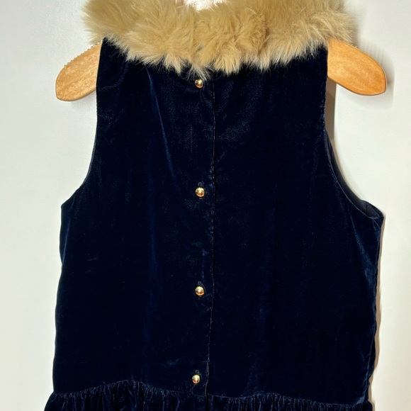Janie And Jack Girl’s Dark Marine VELVET FAUX FUR COLLAR JUMPSUIT Size 7 - Picture 4 of 10
